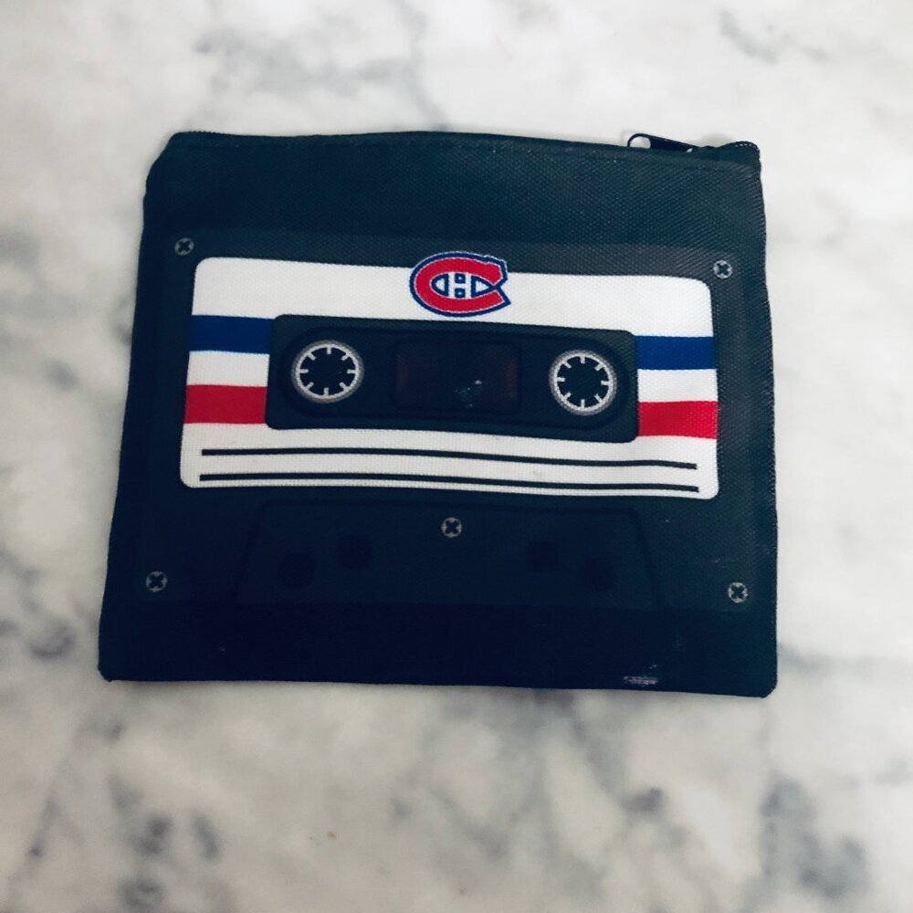 Vtg Montreal Canadiens Habs Style Cassette Tape Small Zipper Pouch RARE HTF NOS - Picture 2 of 5